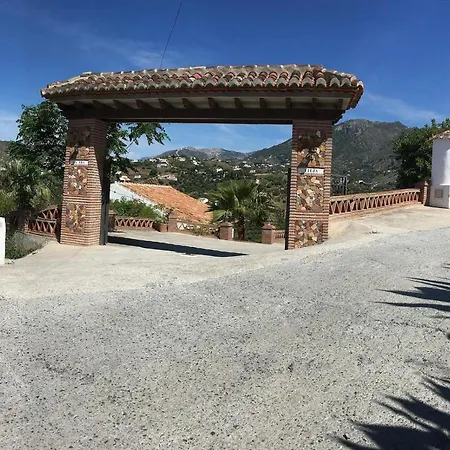 With Infinity Pool Hot Tub Villa Frigiliana